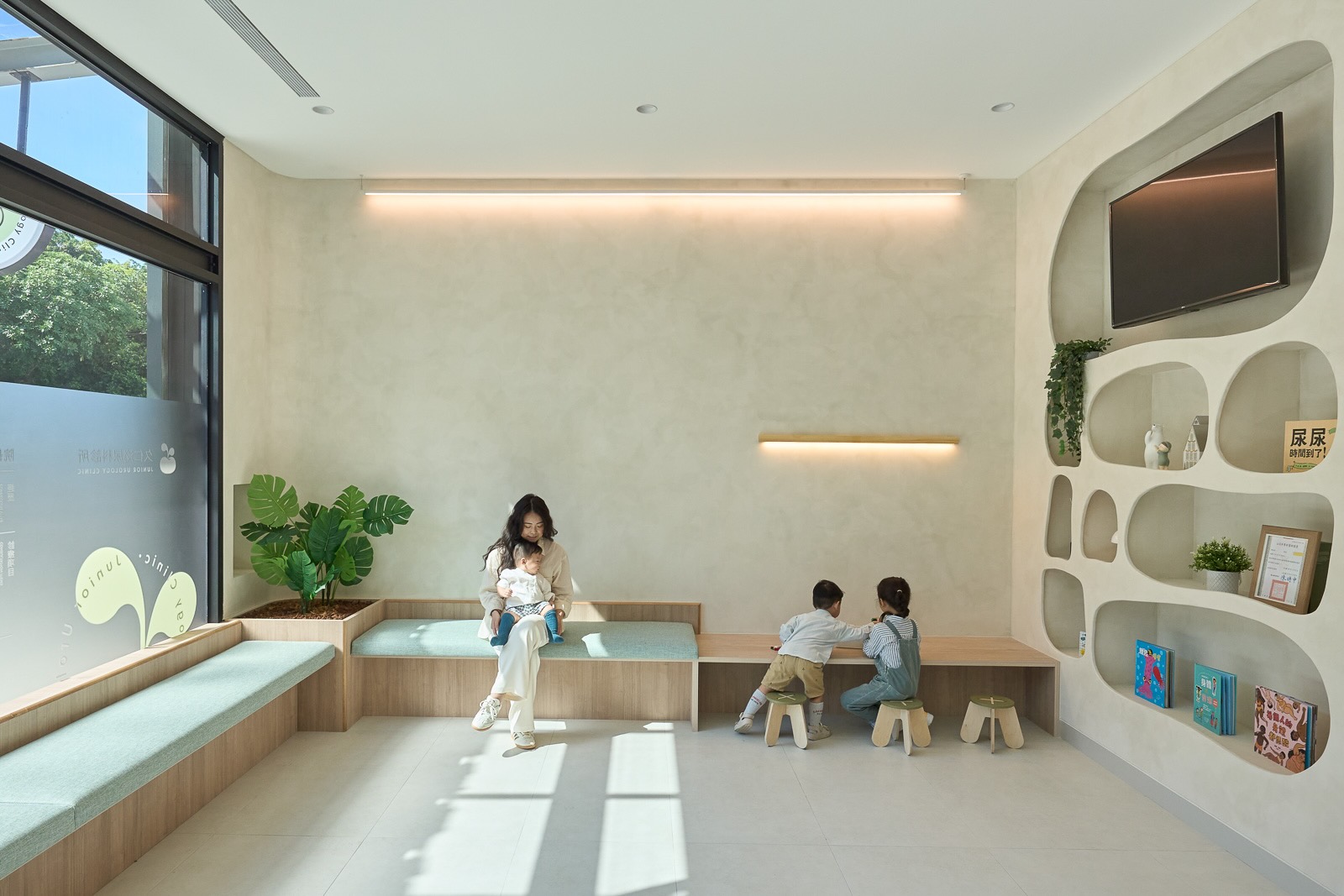 久仁泌尿科診所 - 高雄鳳山溫馨專業醫療環境